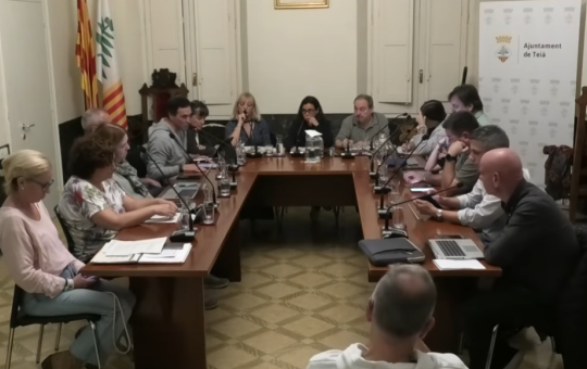 El Ple aprova la modificació de diverses ordenances fiscals i el conveni per a la nova línia de bus amb El Masnou
