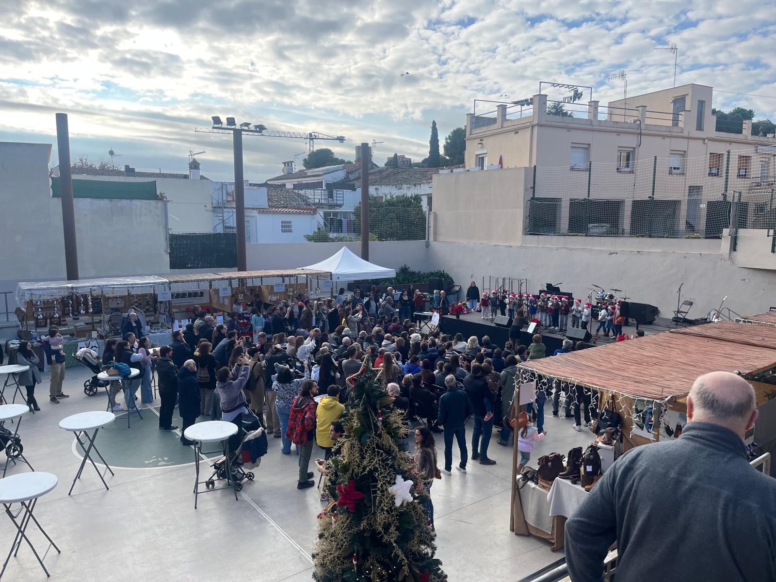 Èxit de participació al Mercat de Nadal de Teià