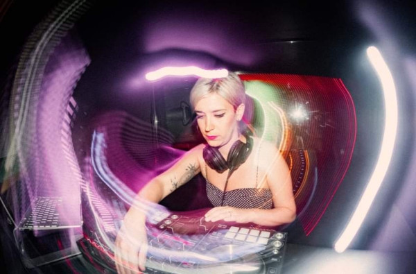dj jolie.jpg