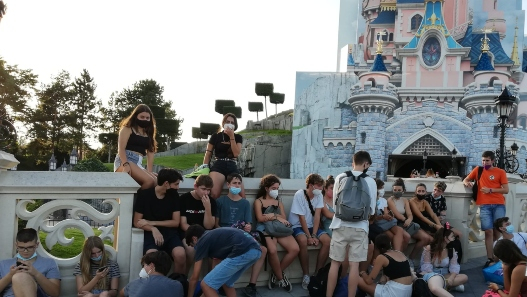 Els Corresponsals del Casal de Joves visiten Disneyland París